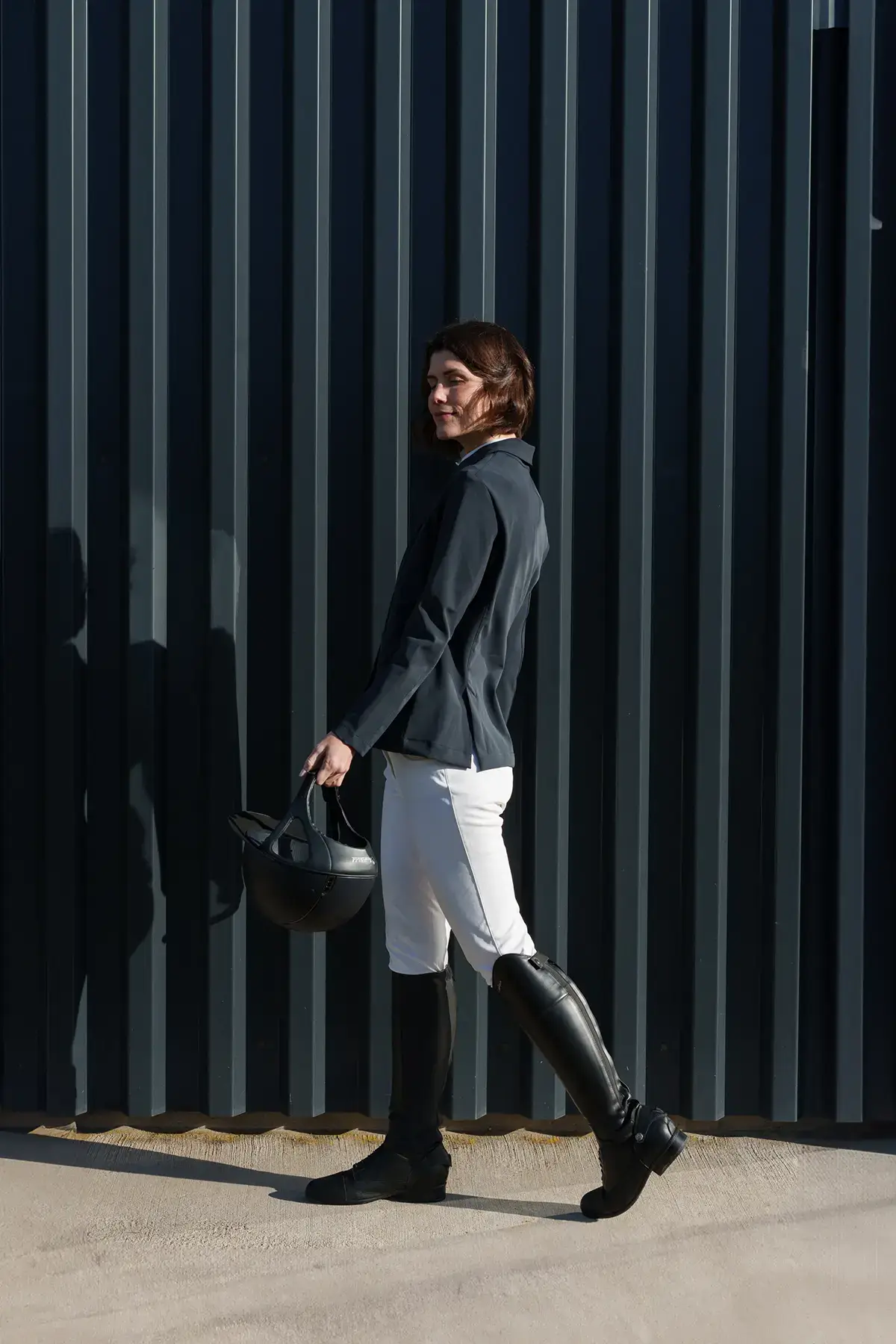 retrat-marca-roba-web-osona-malles-brusa-equitacio-6